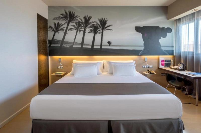 Barcelo Malaga - Image 7