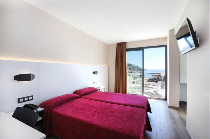 Hotel Alameda - Image 2
