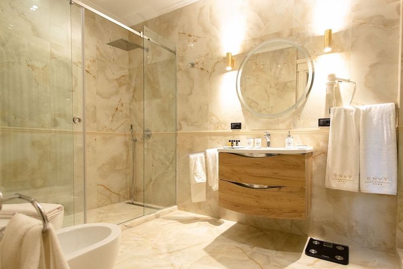 Envy Hotel - Image 10