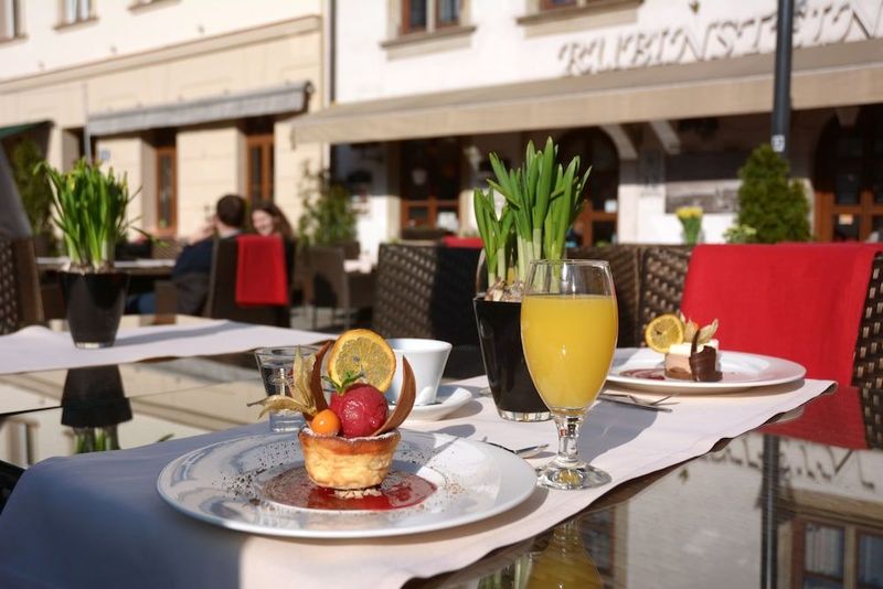 Rubinstein Hotel - Image 3