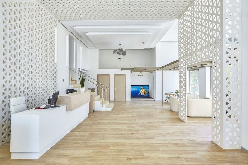 Triton Boutique Hotel - Image 7