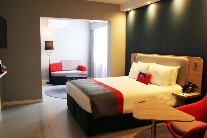 Holiday Inn Express Malta - Image 4