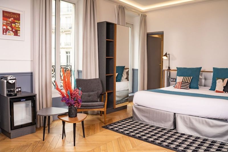 Hotel Petit Lafayette - Image 1