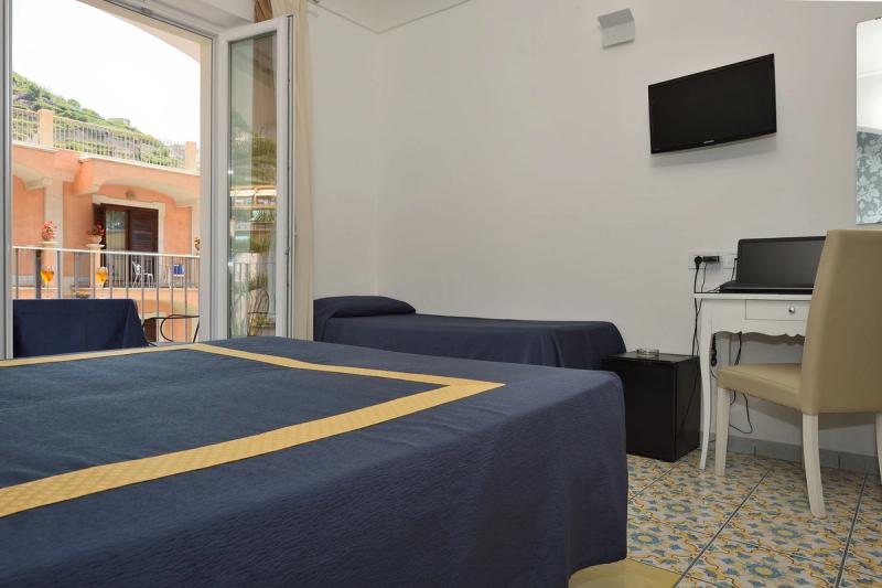 Hotel Settebello - Image 9