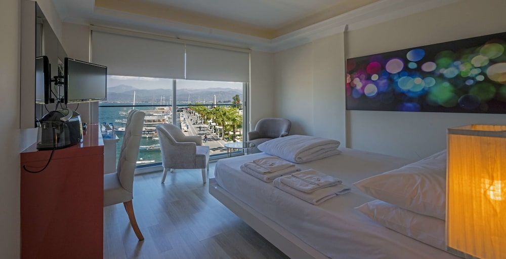 Orka Boutique Hotel - Image 8