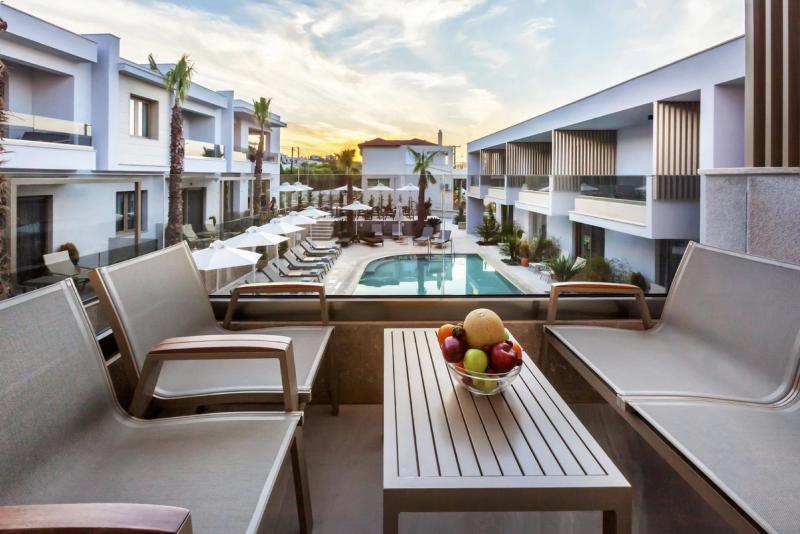 Pefki Deluxe Residences - Image 8