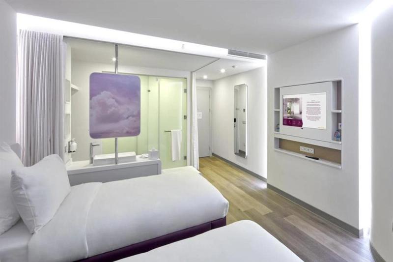 YOTEL Porto - Image 4