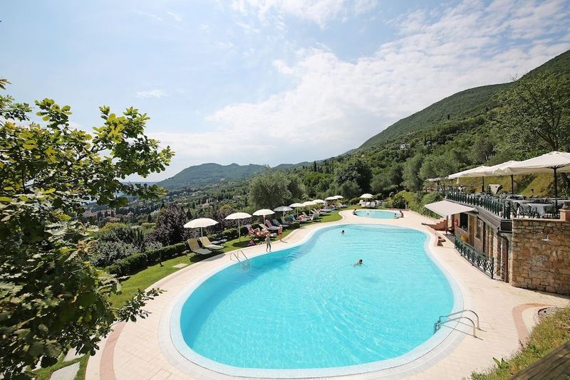Domina Borgo degli Ulivi Lake Garda - Image 5