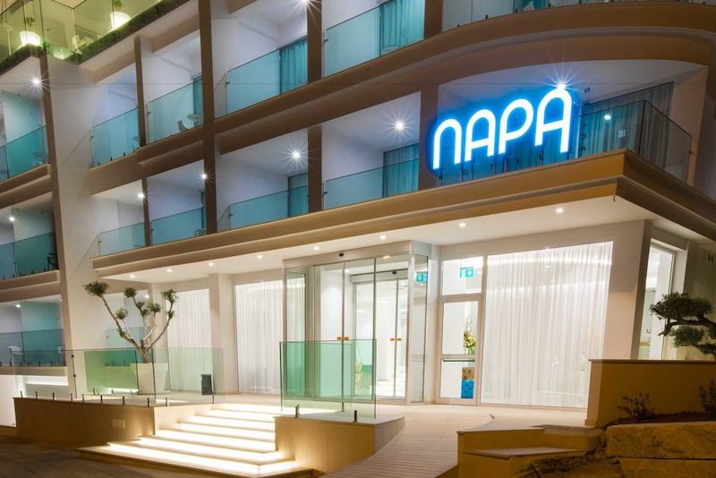 Hotel Napa Suites - Image 9