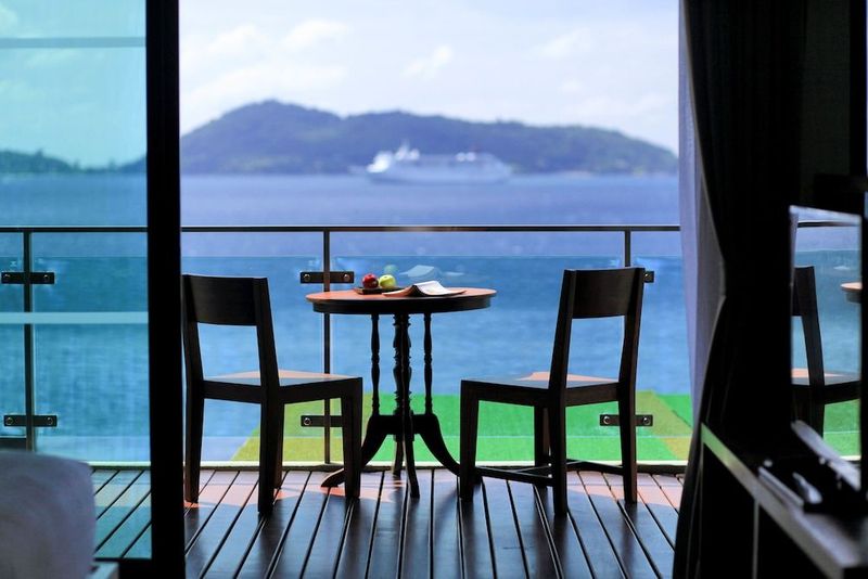 Zenmaya Oceanfront Phuket - Image 3