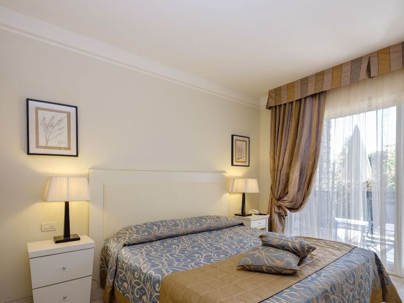 Parc Hotel Germano Suites - Image 7
