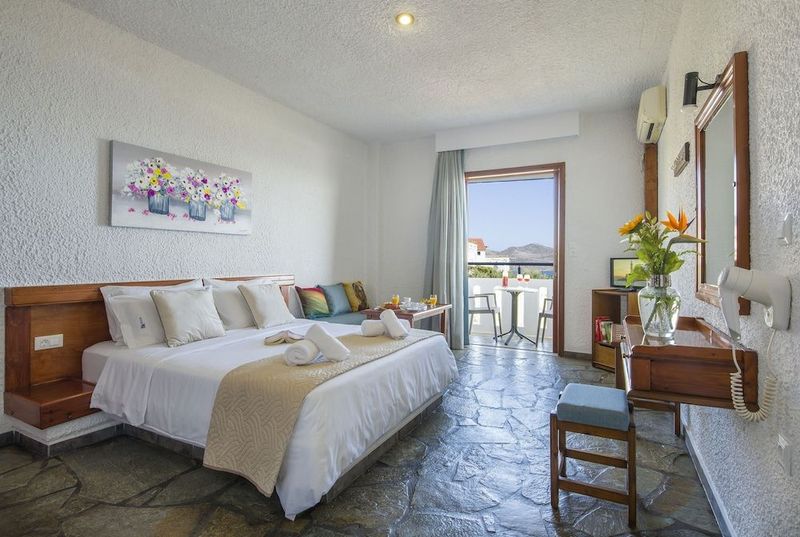 Folia Apartments - Image 2