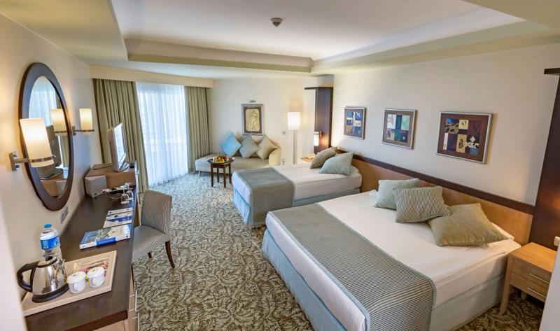 Royal Wings Hotel - Image 3