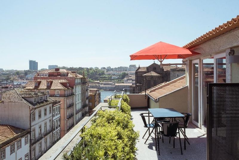 The House Ribeira Porto Hotel - Image 5