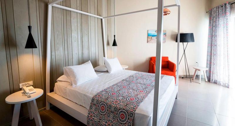 Elia Agia Marina Hotel - Image 7