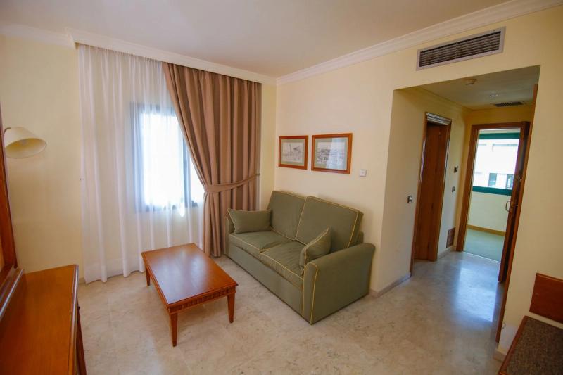 Hotel Mainake Costa del Sol - Image 10