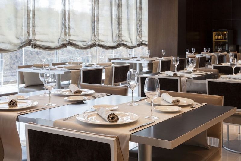 AC Hotel Tarragona - Image 4