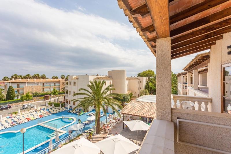 Aparthotel Ferrer Lime Isabel - Image 7
