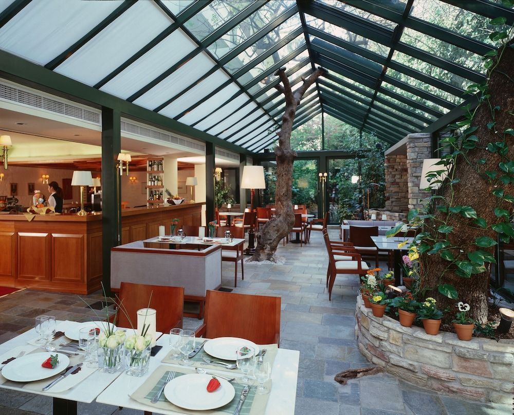 Herodion Hotel - Image 9