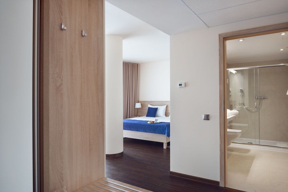 Molo Hotel - Image 9