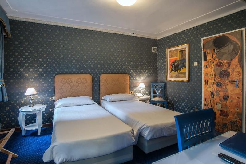 Hotel La Fenice et des Artistes - Image 8