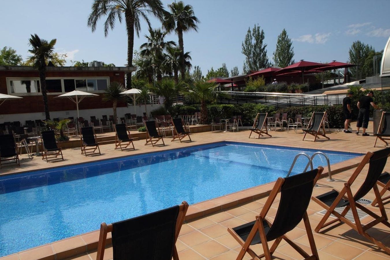 Don Angel ligger i Santa Susanna på Costa Brava og tilbyder en dejlig pool med masser af plads til solbadning og svømning.