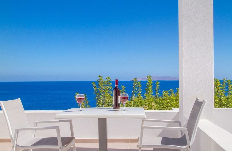 The Peninsula Resort & SPA - Image 2