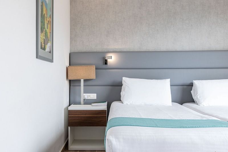 Solana Hotel & Spa - Image 3