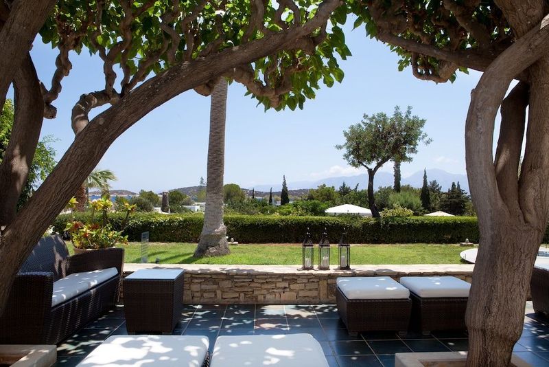 Minos Beach Art Hotel - Image 10