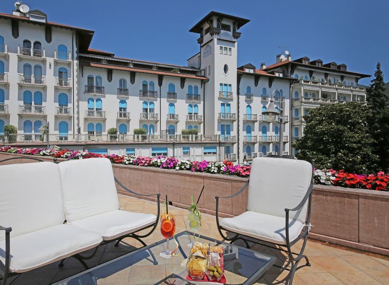 Hotel Savoy Palace - Image 9