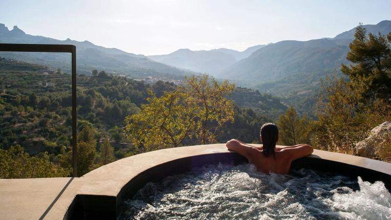 Vivood Landscape Hotel - Image 4