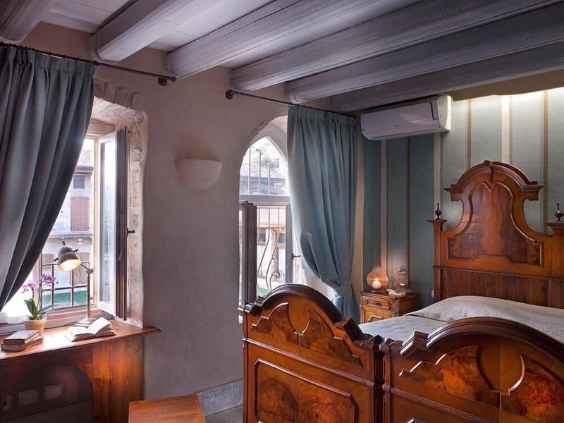 Boutique Hotel Villa Dei Campi - Image 4