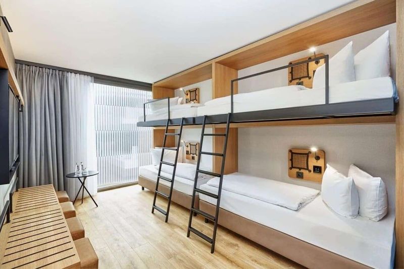 H2 Hotel Budapest - Image 6