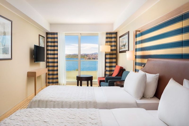 Le Meridien Lav Hotel - Image 10