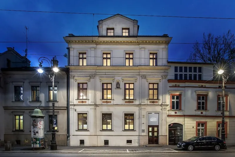 No. 23 Premium Aparthotel