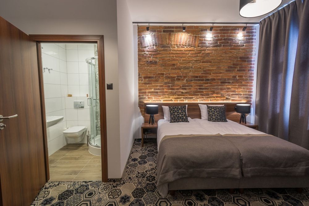 Hotel Lavender - Image 9