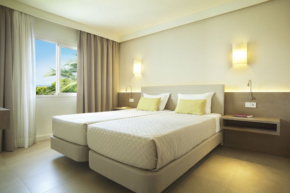 Inturotel Esmeralda Park - Image 7