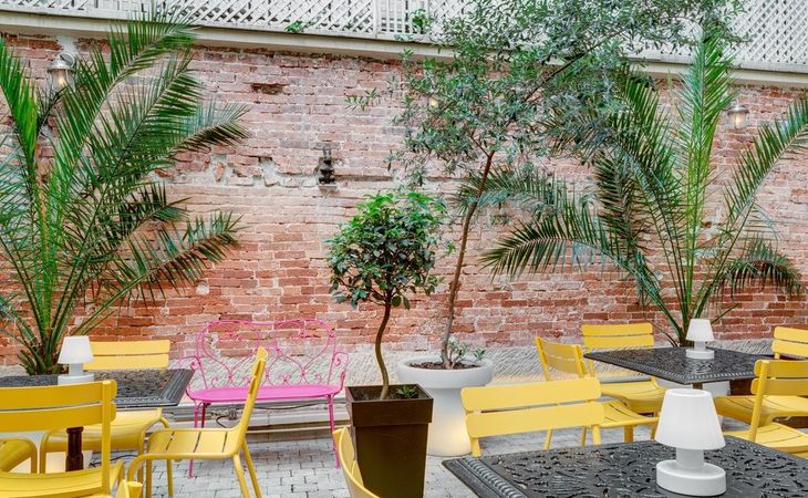 Terrasse på Lorette Astotel