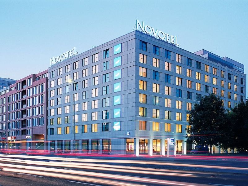 Novotel Berlin Mitte - Image 3