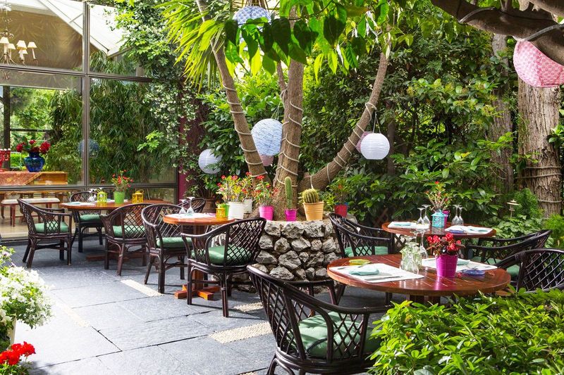 Dionysos Hotel - Image 3