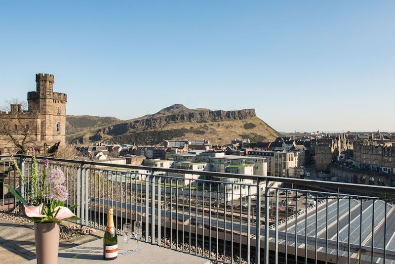 Princes Street Suites - Image 2