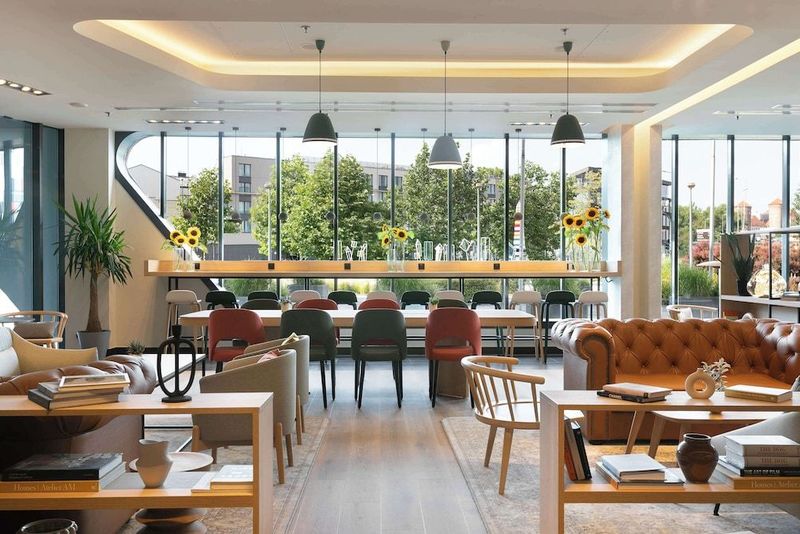 Park Inn by Radisson Krakow - Image 2