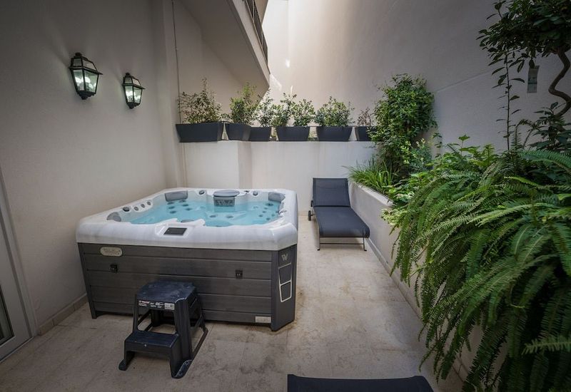 HOLM Boutique & SPA - Image 9