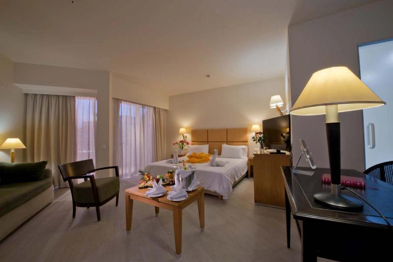 Minos Hotel - Image 8