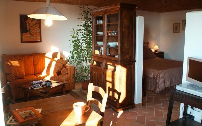 Le Serre Suites & Apartments - Image 10