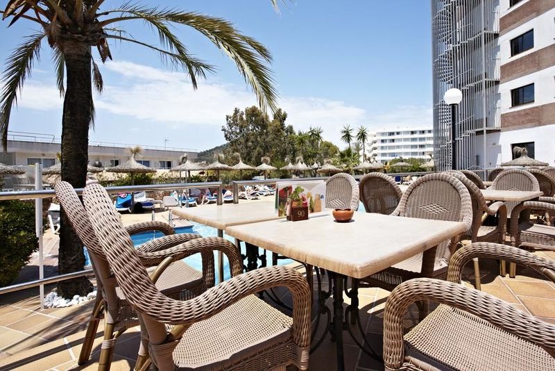 Grupotel Maritimo Hotel - Image 4