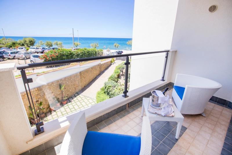 Cefalù Sea Palace - Image 4