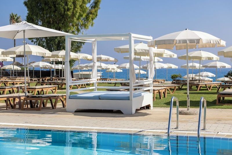 Capo Bay Hotel - Image 10
