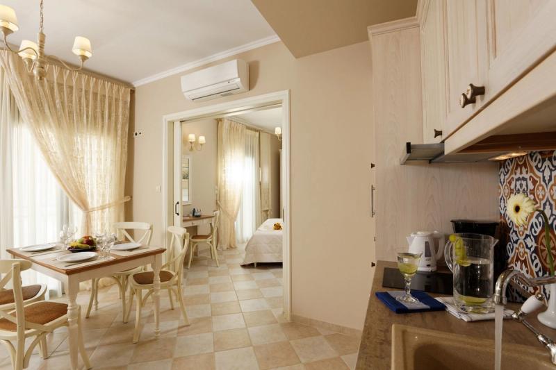 Ionia Suites - Image 8