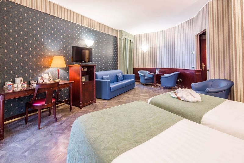 Hotel Antares Concorde - Image 2
